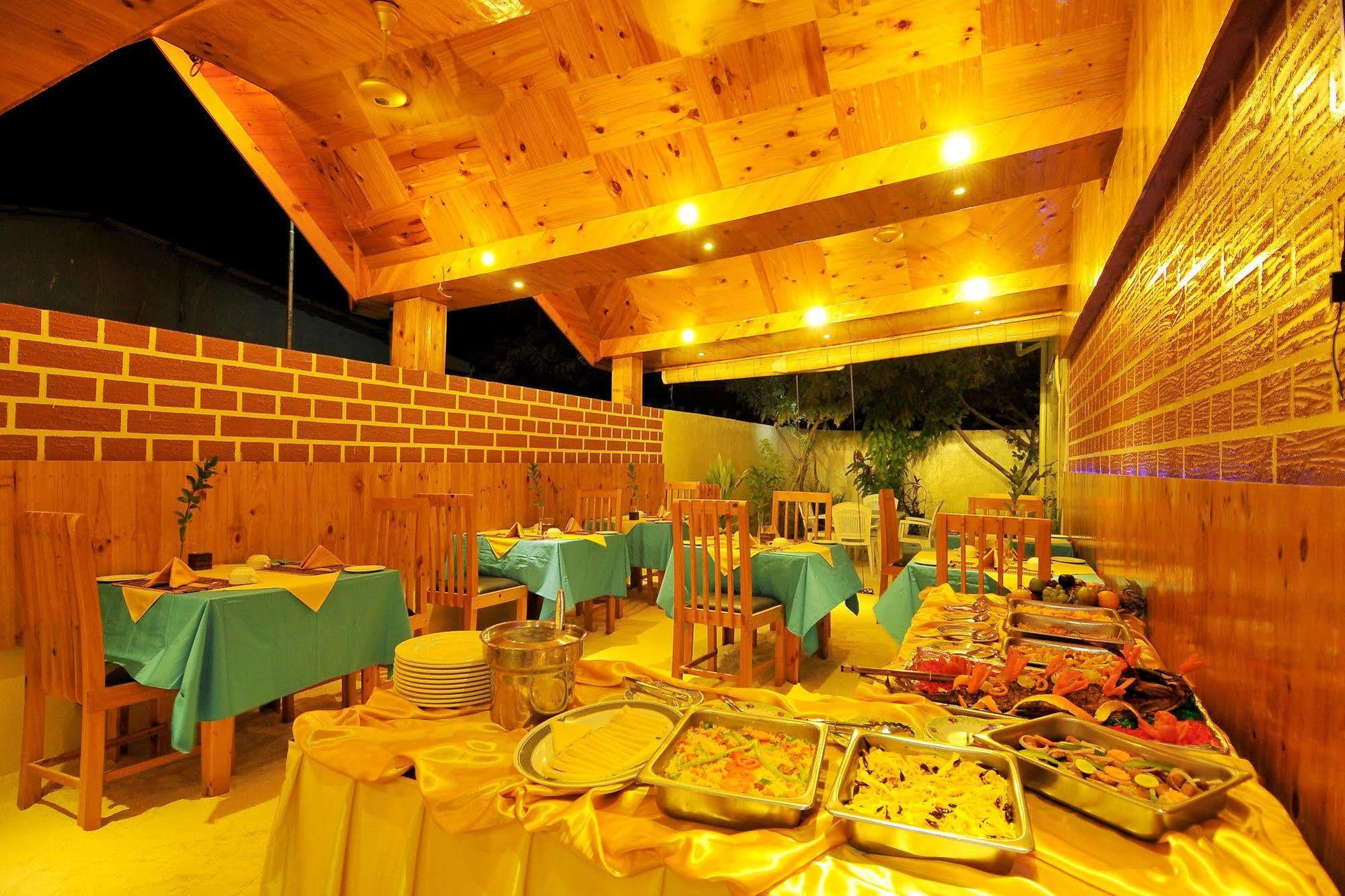 Arena Lodge Sky مافوشي المظهر الخارجي الصورة